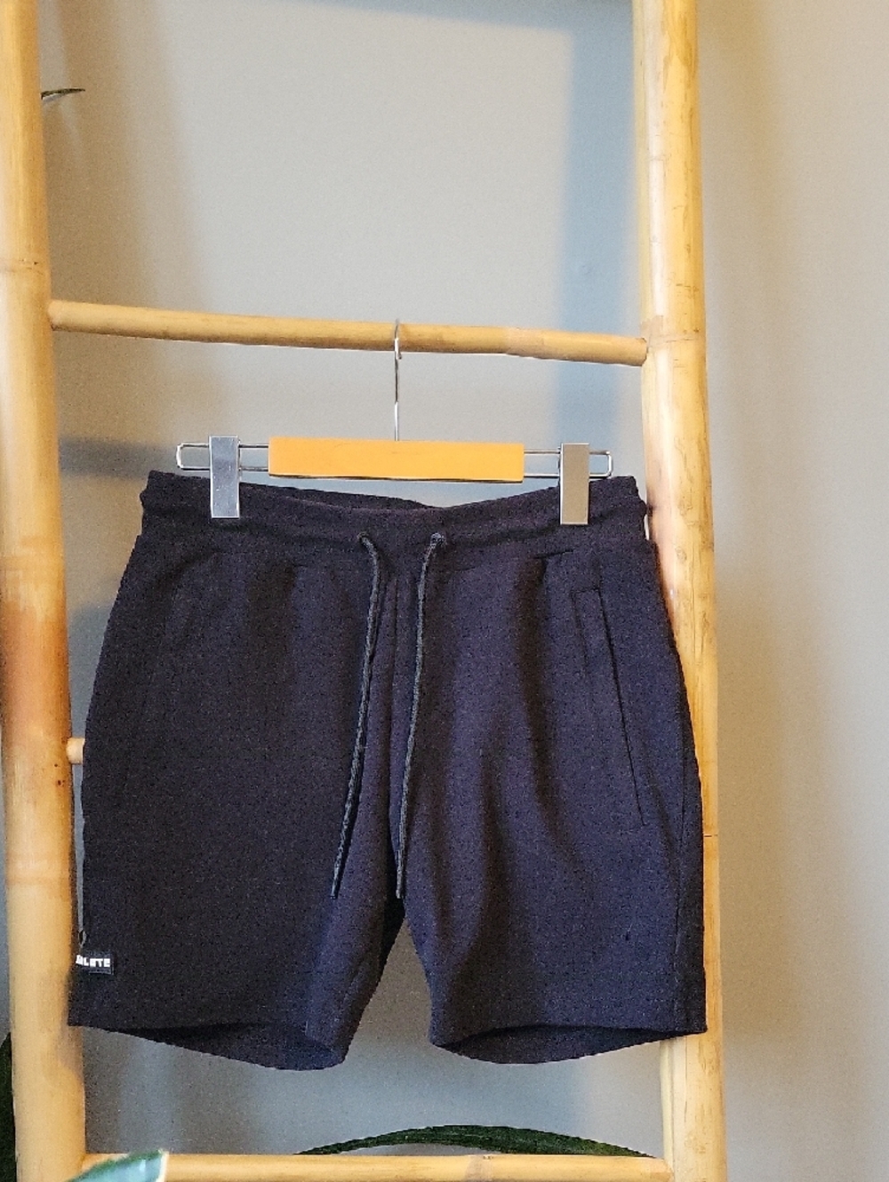 Alphalete Mens Athletic Drawstring Shorts